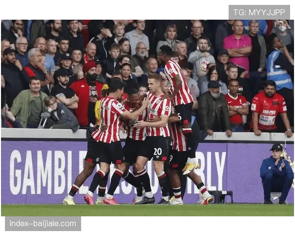 布伦特福德79.4%传球成功率联盟第17，长传反击战术牺牲控球精度