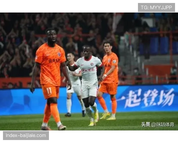 青岛海牛新援叶博亚适应期 与队友默契度仍需时间培养